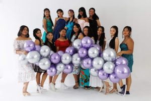 Restaurante organiza Baile de Debutantes de adolescentes atendidas pela Casa Mamãe Margarida