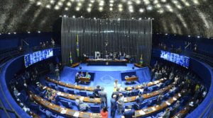 O PL, partido do presidente e candidato à reeleição Jair Bolsonaro, terá a maior representação no Senado Federal após as eleições gerais deste domingo (2)