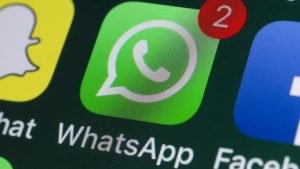 O aplicativo de mensagens WhatsApp teve problemas de funcionamento relatados em vários países nesta terça-feira (25)