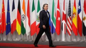 Bolsonaro decide não comparecer a reunião do G20