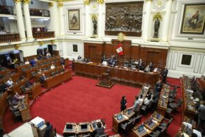 Peru antecipa eleições presidenciais para abril de 2024