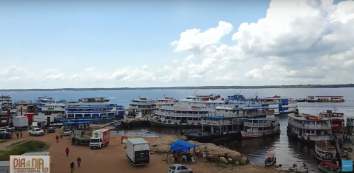 Vazante do Rio Negro em Manaus