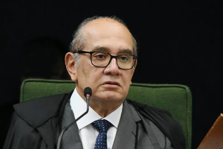 “Se tivemos eleição de Lula, isso se deveu a decisão do STF”, diz Gilmar Mendes “Se tivemos eleição de Lula, isso se deveu a decisão do STF”, diz Gilmar Mendes