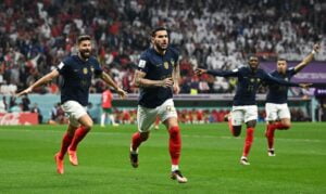 França vence Marrocos e garante vaga na final da Copa do Mundo