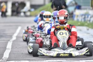 Kartódromo da Vila Olímpica recebe etapas finais do Campeonato de Kart