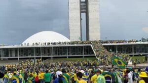 Bolsonaristas invadem Congresso Nacional