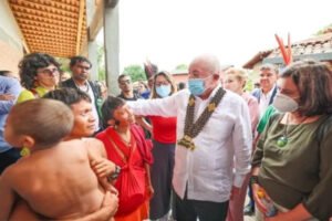 Lula exonera 11 chefes de saúde indígena após situação dos yanomamis