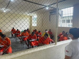 Mais de 900 detentos prestam prova do Enem nesta quarta (11)