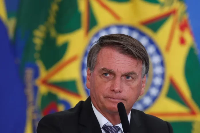 TSE aceita abertura de investigação eleitoral contra Bolsonaro