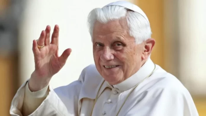 Vaticano se prepara para funeral de Bento XVI