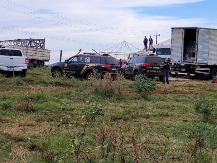 PF investiga sabotagem em quedas de torres de energia no PR e em RO