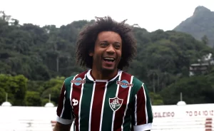 Fluminense anuncia contratação do lateral Marcelo