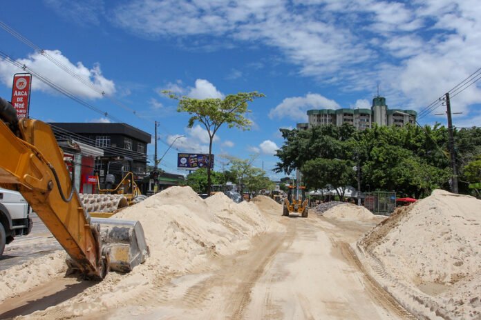 Prefeitura anuncia entrega de trecho em reforma da Djalma para amanhã, 23