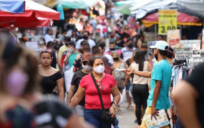 Confira o que vai funciona no comércio na semana do Carnaval em Manaus