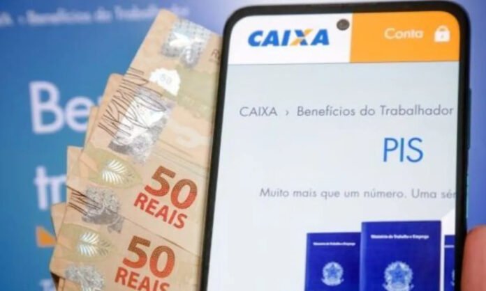 Caixa começa a pagar hoje abono salarial de 2021