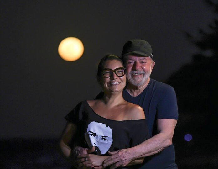 Lula passa feriado de carnaval na Bahia
