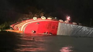 Marinha vai abrir inquérito para investigar naufrágio em Manaus