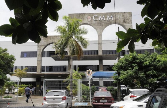 Câmara Municipal de Manaus tem sessão interrompida por falta de energia