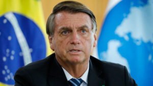 Bolsonaro depõe à PF nesta terça