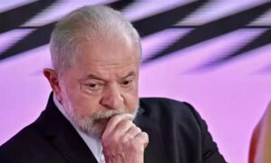 Lula deve manter agenda interna em Brasília até quarta, pelo menos