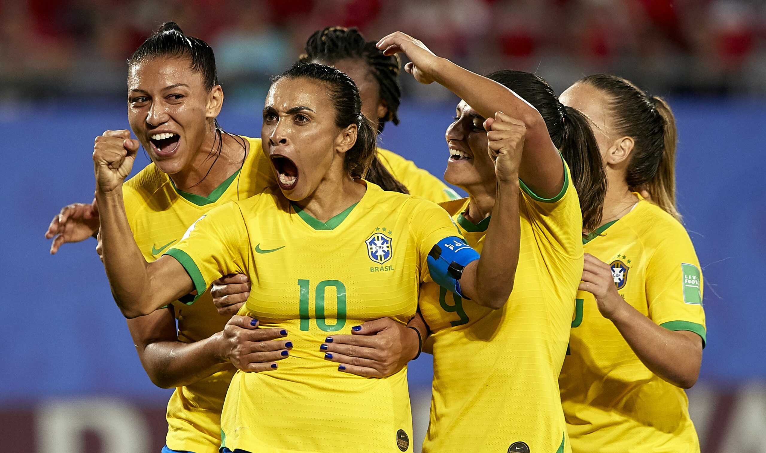 CBF oficializa candidatura do Brasil para sediar Copa feminina de