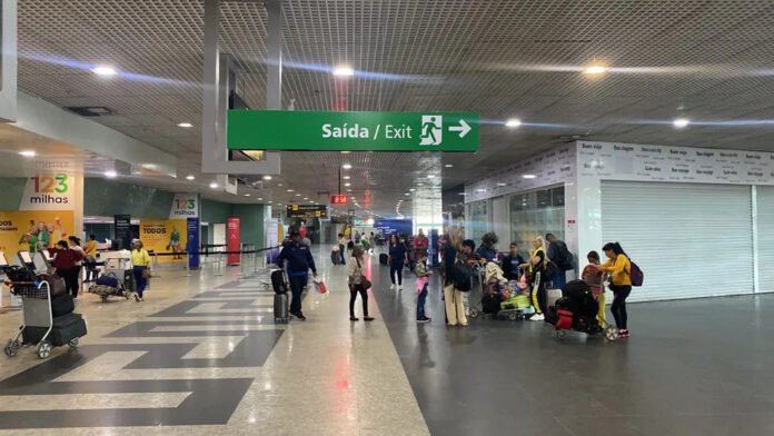 Aeroporto de Manaus cancela voos e suspende operações por 7 horas
