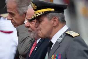 General Paiva, Lula e José Múcio