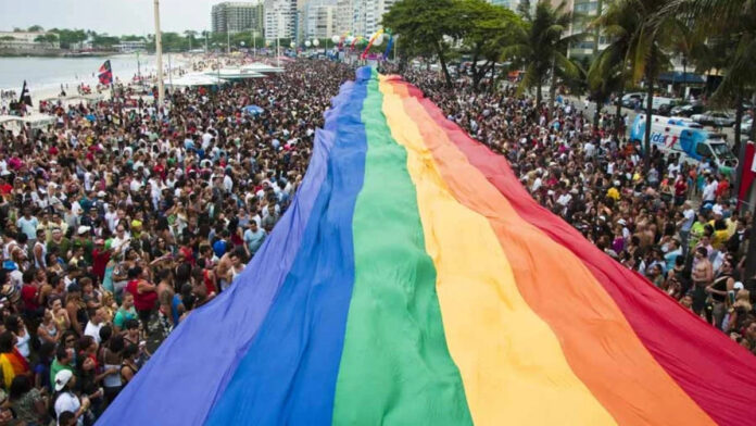 Dossiê aponta 273 mortes de pessoas LGBTI+ em 2022 no Brasil