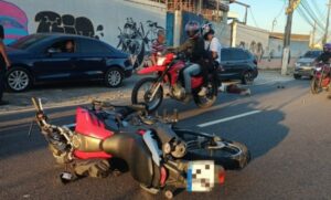 Servidor público morre atropelado ao atravessar avenida de Manaus