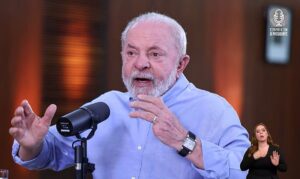 "Decreto de armas de Bolsonaro era pra agradar o crime organizado", diz Lula