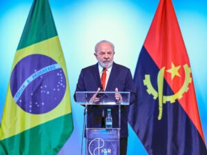 Lula diz que vai buscar reparação para Dilma após arquivamento de ação das pedaladas