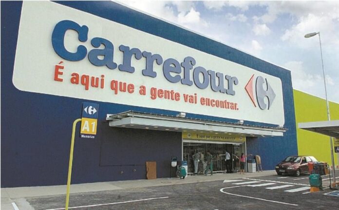 MP-AM processa Carrefour por venda de produtos impróprios para consumo