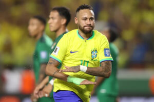 Em jogo de Eliminatórias, Brasil goleia Bolívia e Neymar bate recorde de Pelé