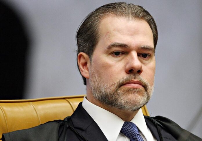Toffoli anula provas da Lava Jato e chama prisão de Lula de 