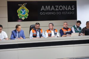 Wilson Lima decreta Emergência Ambiental no AM para combater queimadas