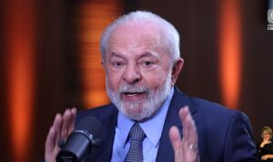 Lula defende que Bolsonaro seja julgado por genocídio na pandemia