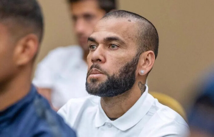 Defesa de Daniel Alves paga R$ 800 mil à Justiça espanhola, e pena pode cair pela metade