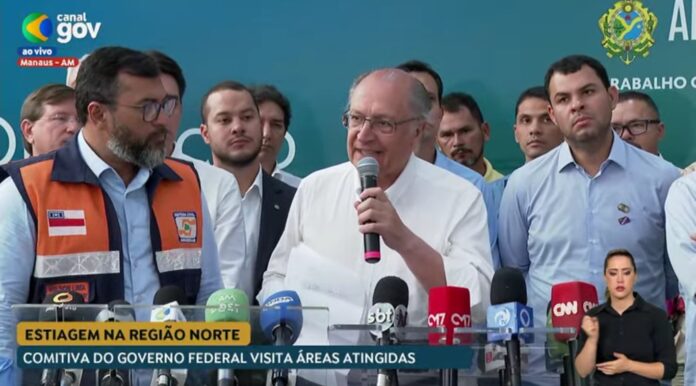 Em Manaus Alckmin anuncia trabalhos de dragagem no rio Solimões