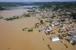 Chuvas do fim de semana deixam 8 mortos e mais de 8 mil desabrigados no Sul