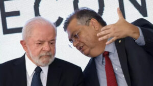 Lula defende Dino após polêmica da "dama do tráfico": "Não há foto"