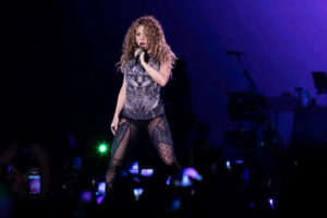 Shakira faz acordo de R$ 41 milhões para evitar prisão na Espanha por fraude fiscal