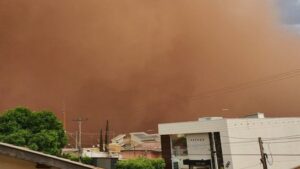 Tempestade de areia em Manaus: Entenda as causas do fenômeno