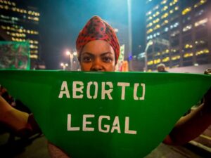 Em Maceió, lei obriga mulheres a ver imagens de fetos antes de aborto legal