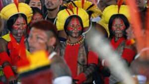 Congresso derruba veto de Lula contra tese do marco temporal das terras indígenas
