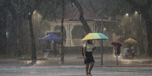 Inmet alerta para "perigo potencial" de chuvas intensas em todo o Brasil
