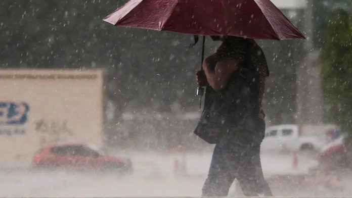 Prefeitura de Manaus registra 11 ocorrências pela chuva desta terça, 13/2