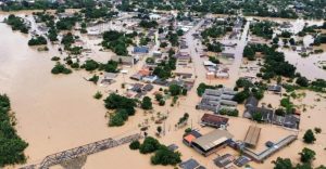 VÍDEOS: Enchente no Acre bate recorde e 17 municípios declaram emergência