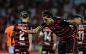 Com dois de Pedro, Flamengo vence o Nova Iguaçu e fica perto do título Carioca