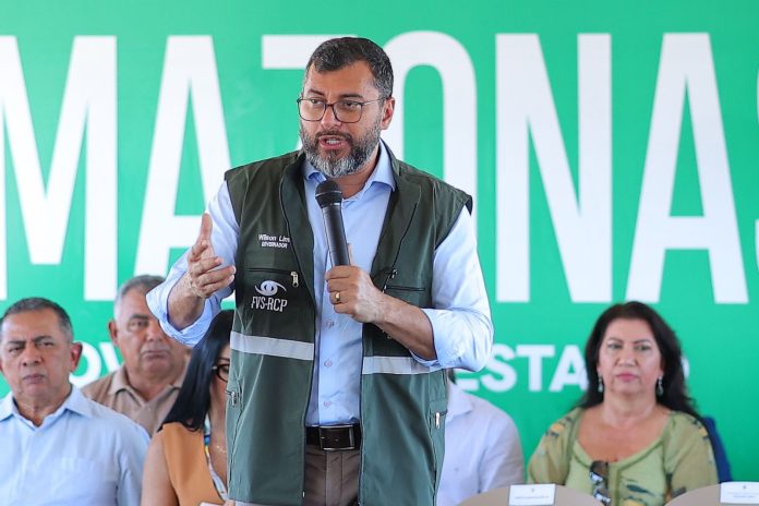 Governo do Amazonas entrega equipamentos e veículos a municípios para combater arboviroses