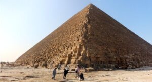 Tour 360º permite explorar em detalhes o interior da Pirâmide de Gizé